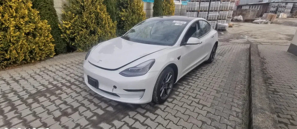 małopolskie Tesla Model 3 cena 80000 przebieg: 36882, rok produkcji 2022 z Malbork